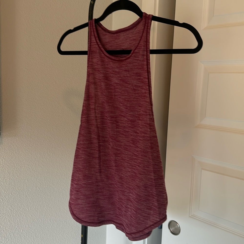 Lululemon tank top